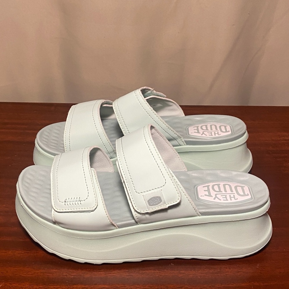 Hey Dude Delray Slide Classic Women’s Sandals Platform Jade Size 10